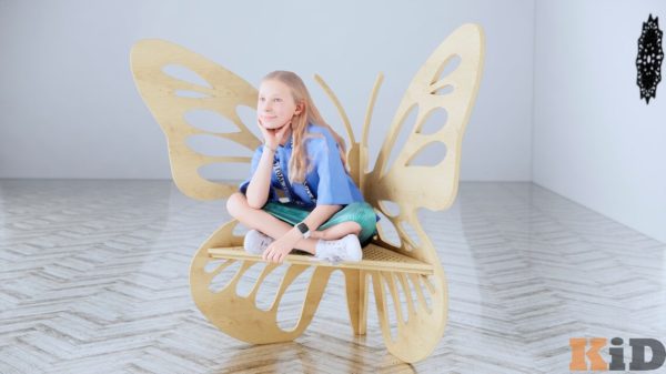 Детская скамейка бабочка